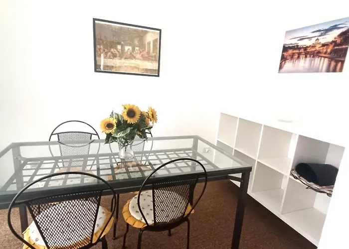 Lovely 5 Min Walk To Saint Peter Basilica Appartement Rome